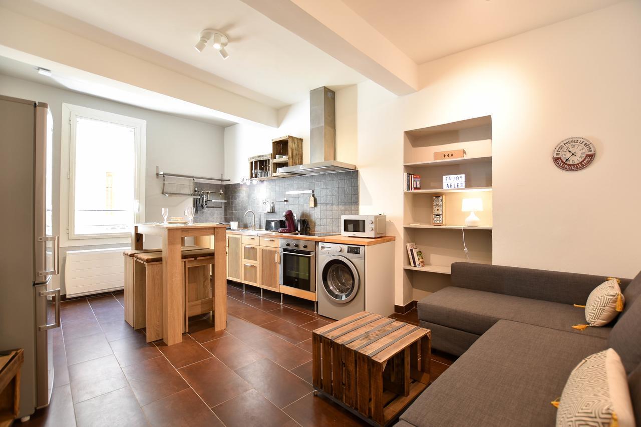 Succes - Tres Beau Duplex- Coeur D'Arles- Climatisation Leilighet Eksteriør bilde